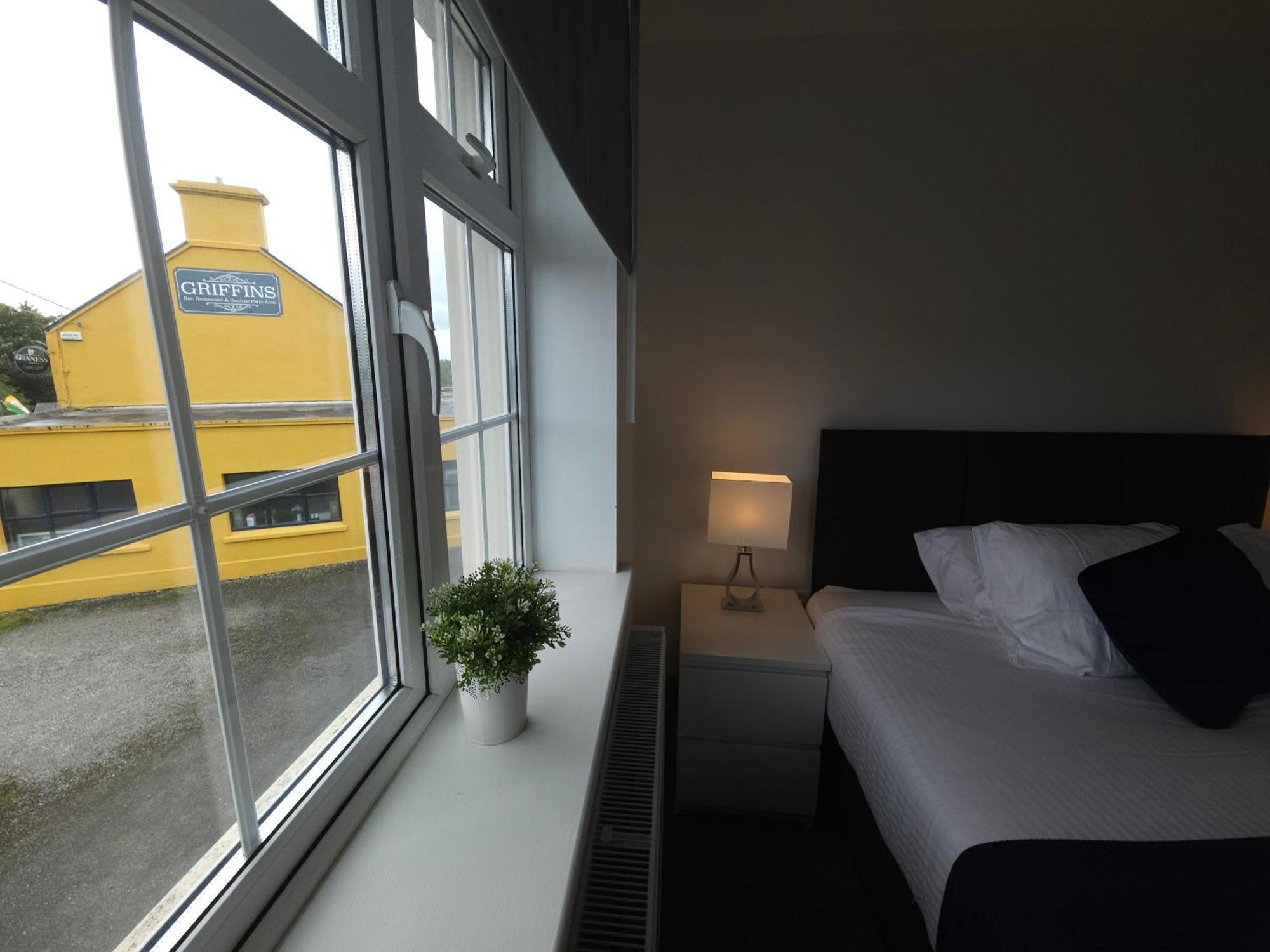 Holiday In The Heart Of Kerry Castlemaine Bagian luar foto